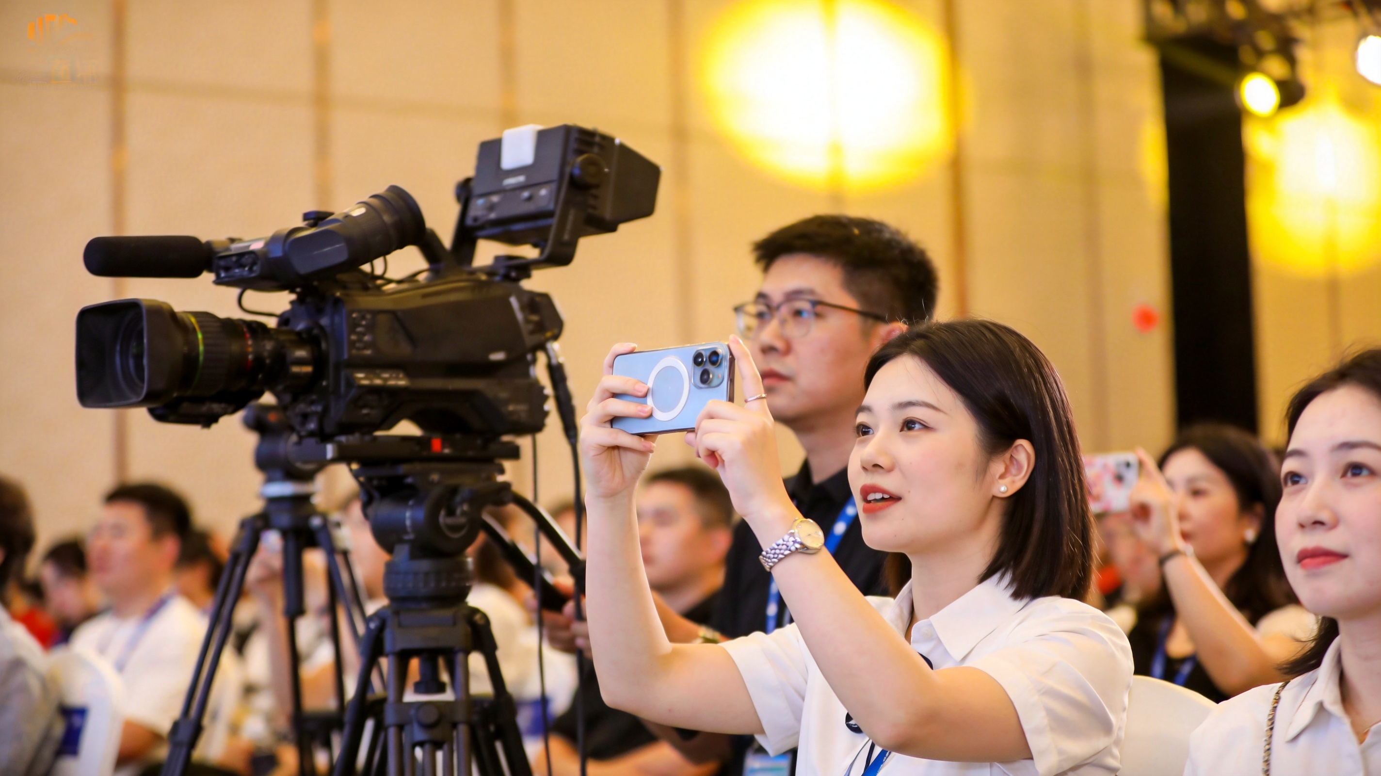 三线女演员自曝被导演潜规则